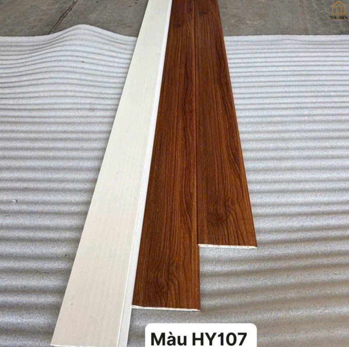 Tấm Nhựa Ốp Tường Nano 1 sóng HY107