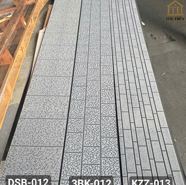 Tấm Ốp Panel AZ100 Cách Nhiệt