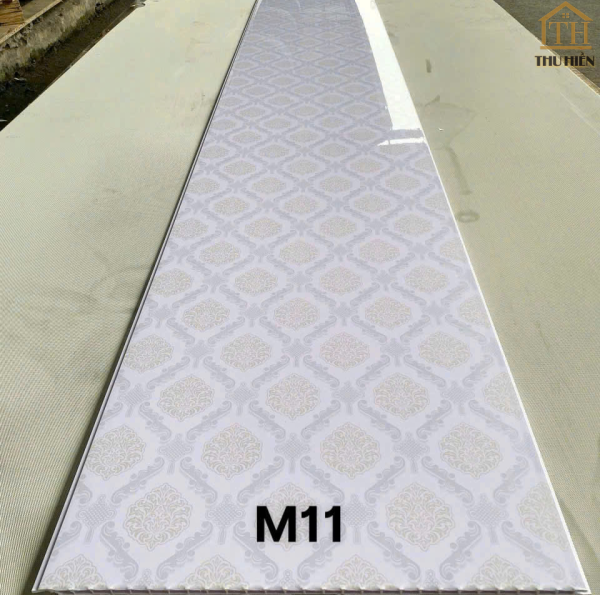 Tấm Ốp NANO Tráng Gương M11